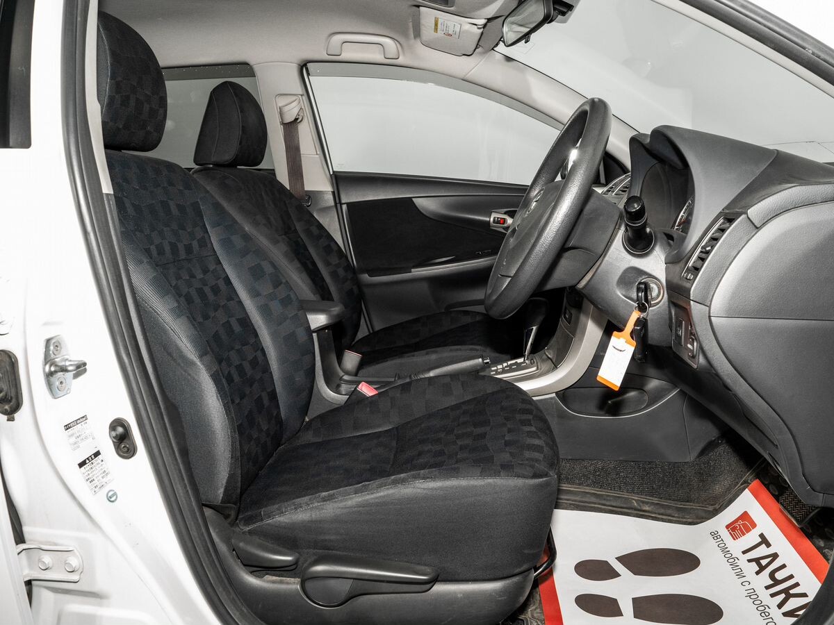 Toyota Corolla Fielder 2009 - фото автомобиля