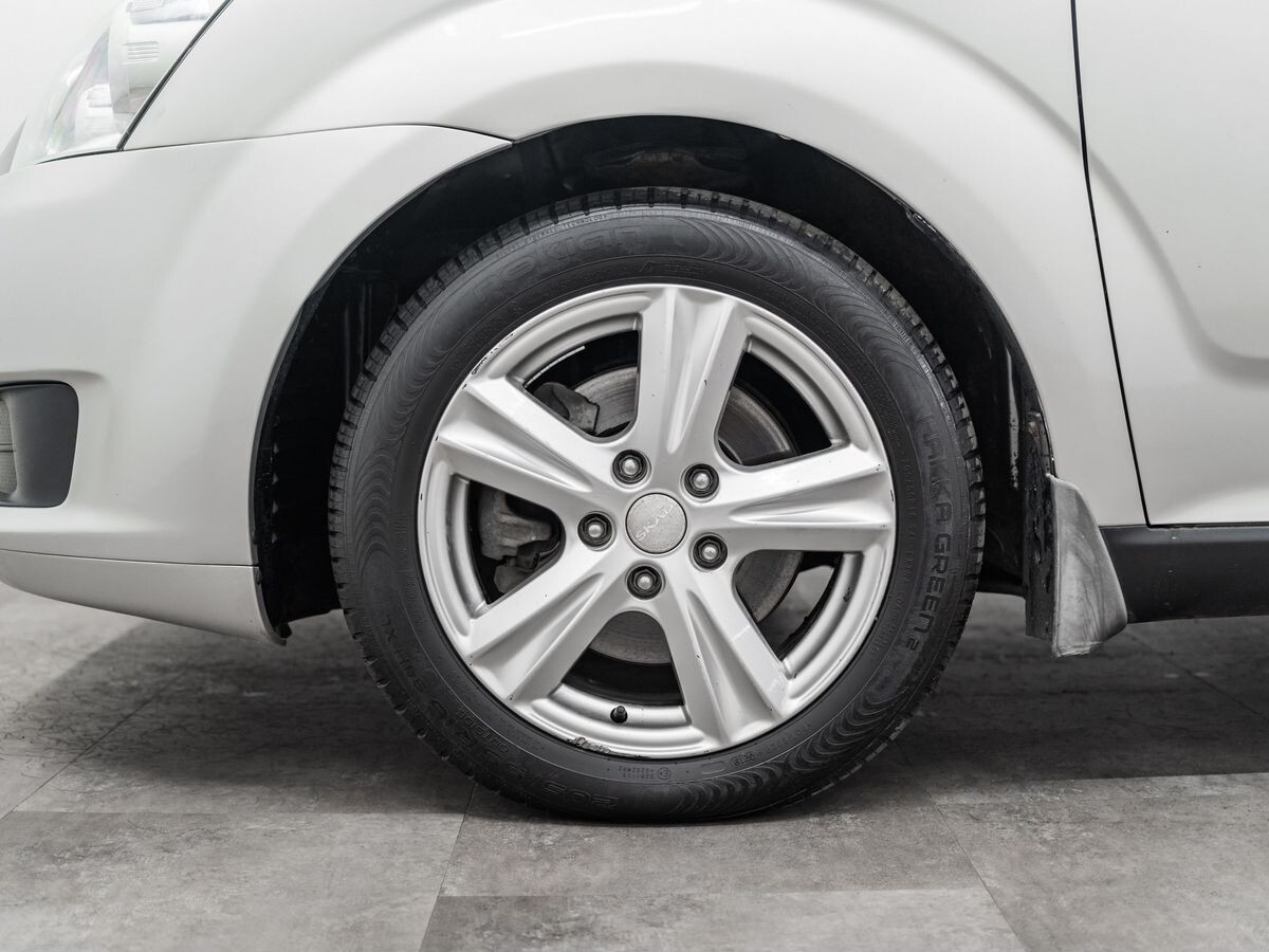 Toyota Corolla Verso 2008 - фото автомобиля