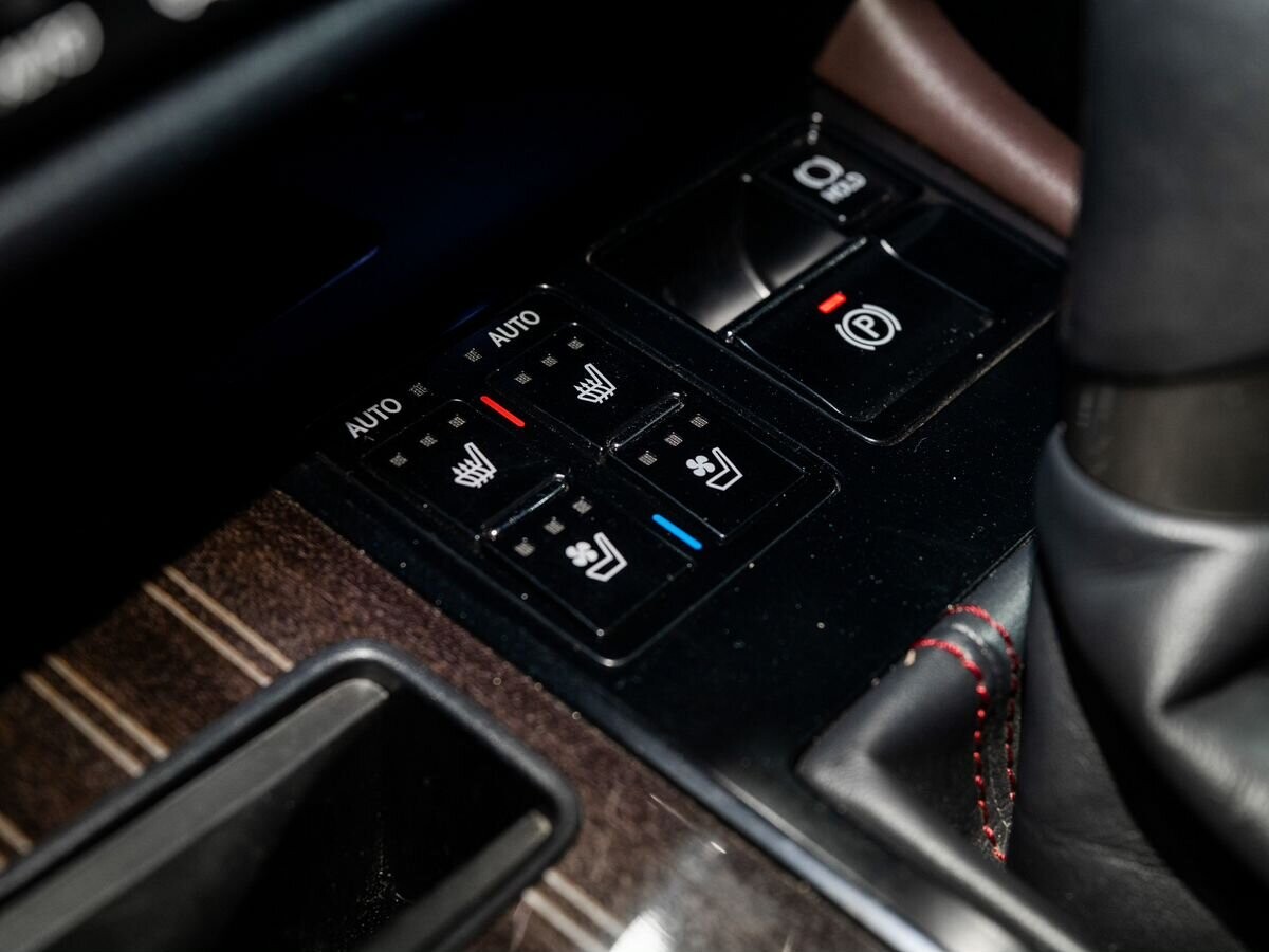 Lexus RX300 2019 - фото автомобиля