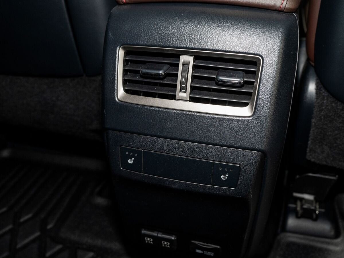 Lexus RX300 2019 - фото автомобиля
