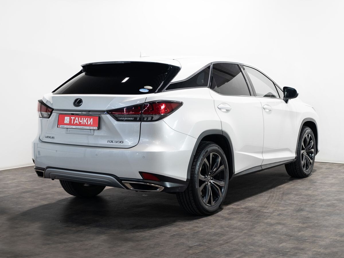 Lexus RX300 2019 - фото автомобиля