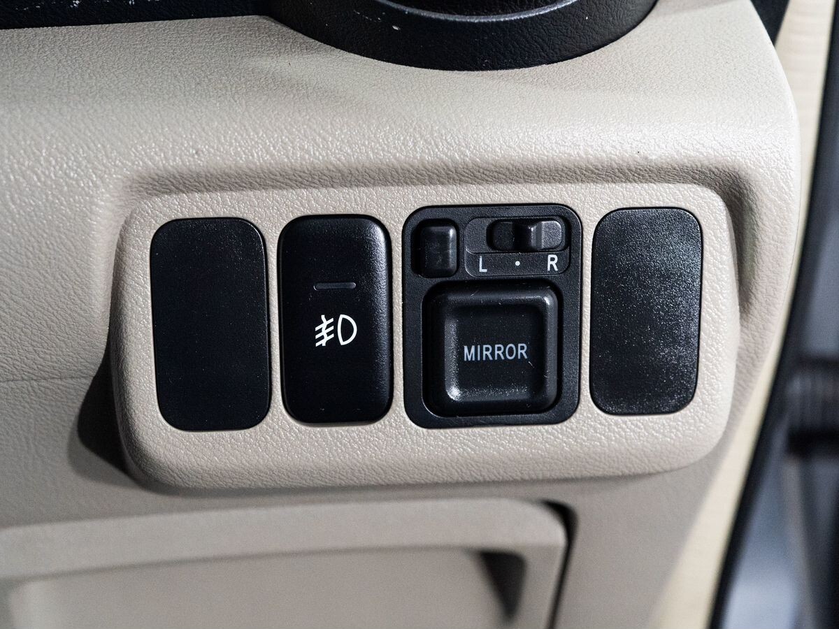 Honda Airwave 2006 - фото автомобиля