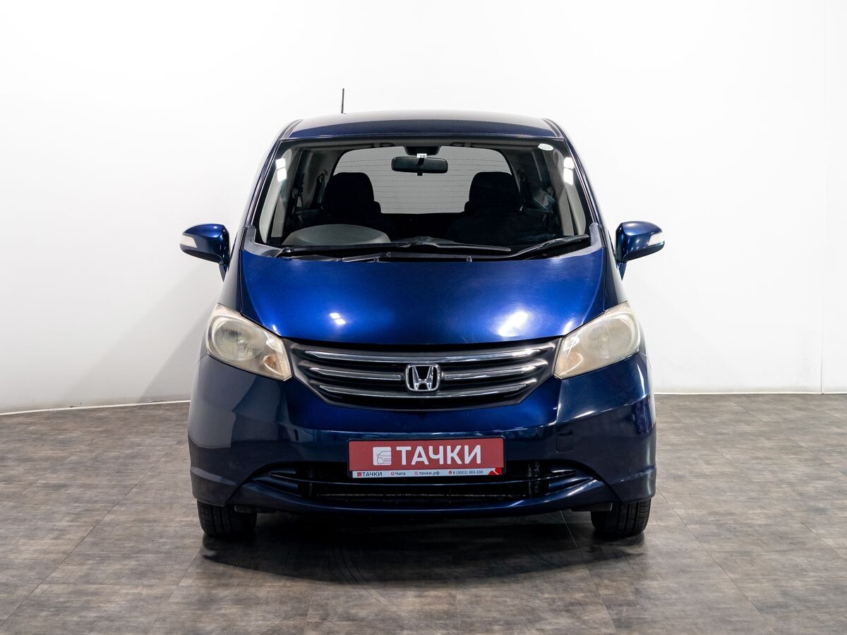 Honda Freed 2010 - фото автомобиля