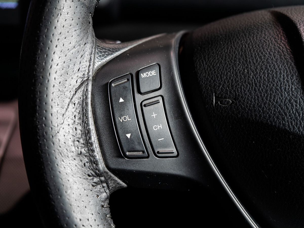 Honda Freed 2010 - фото автомобиля