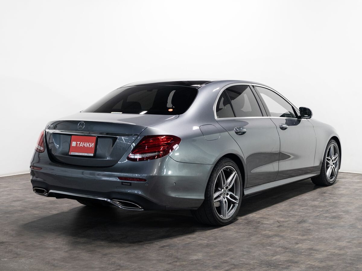Mercedes-Benz E-Class 2019 - фото автомобиля