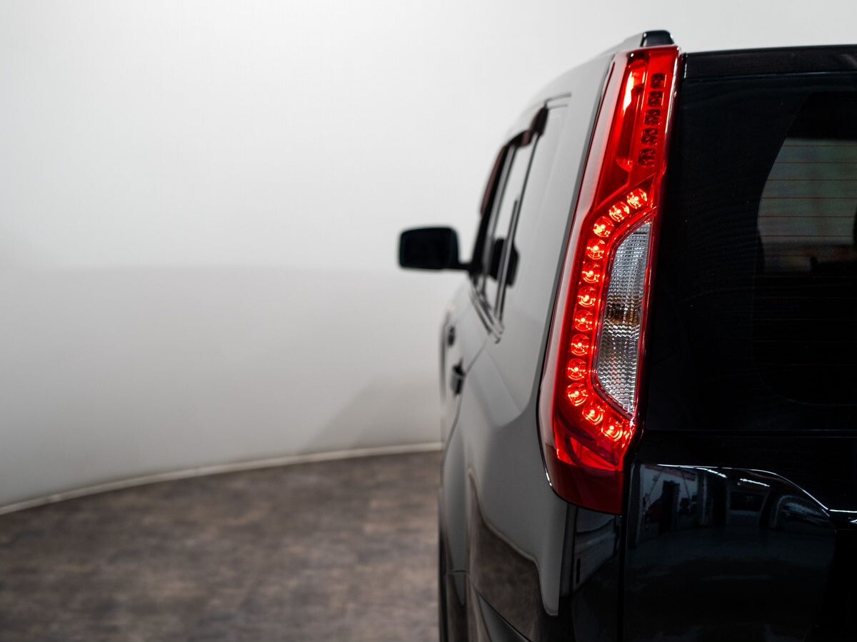 Nissan X-Trail 2012 - фото автомобиля