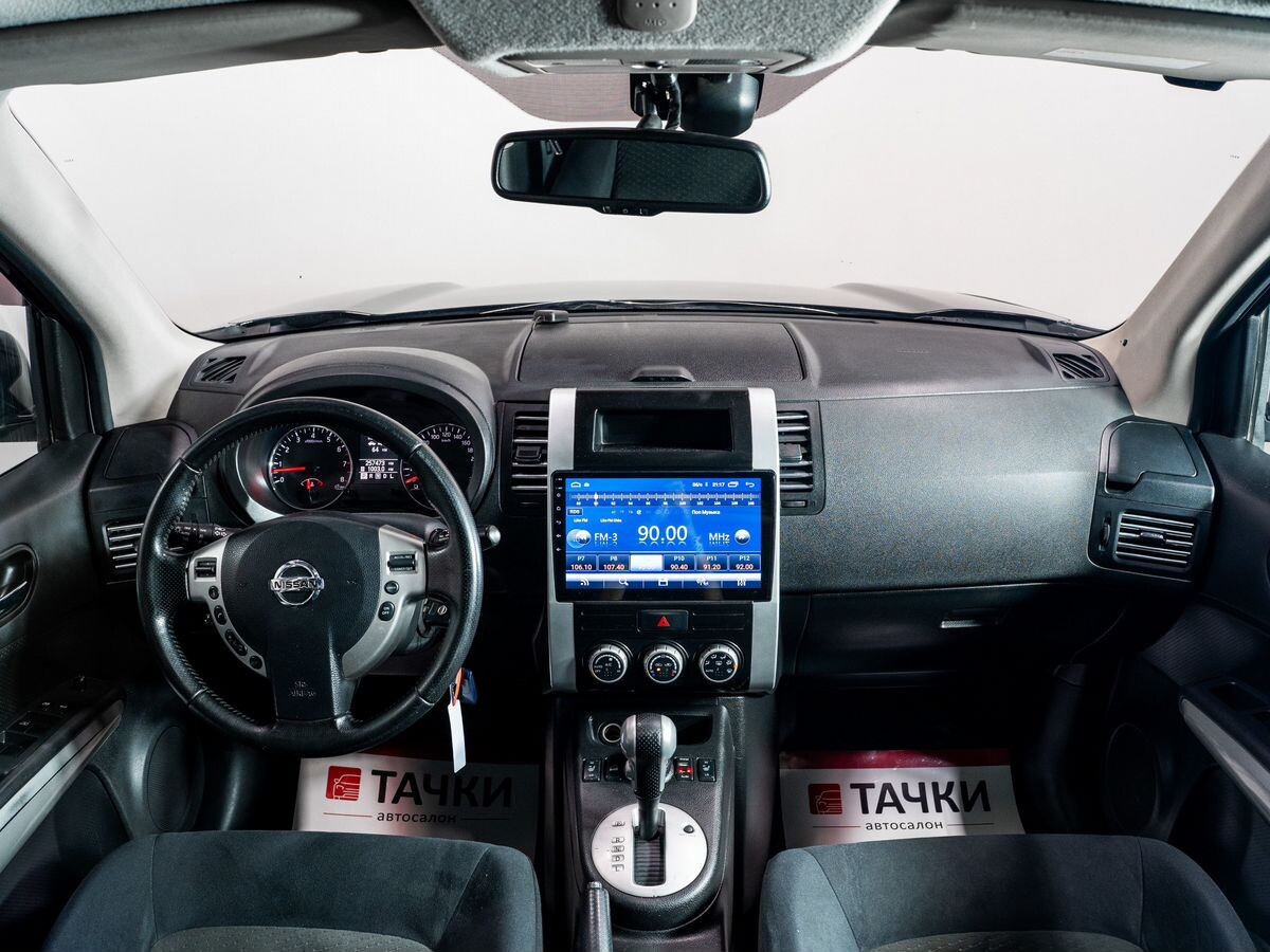 Nissan X-Trail 2012 - фото автомобиля