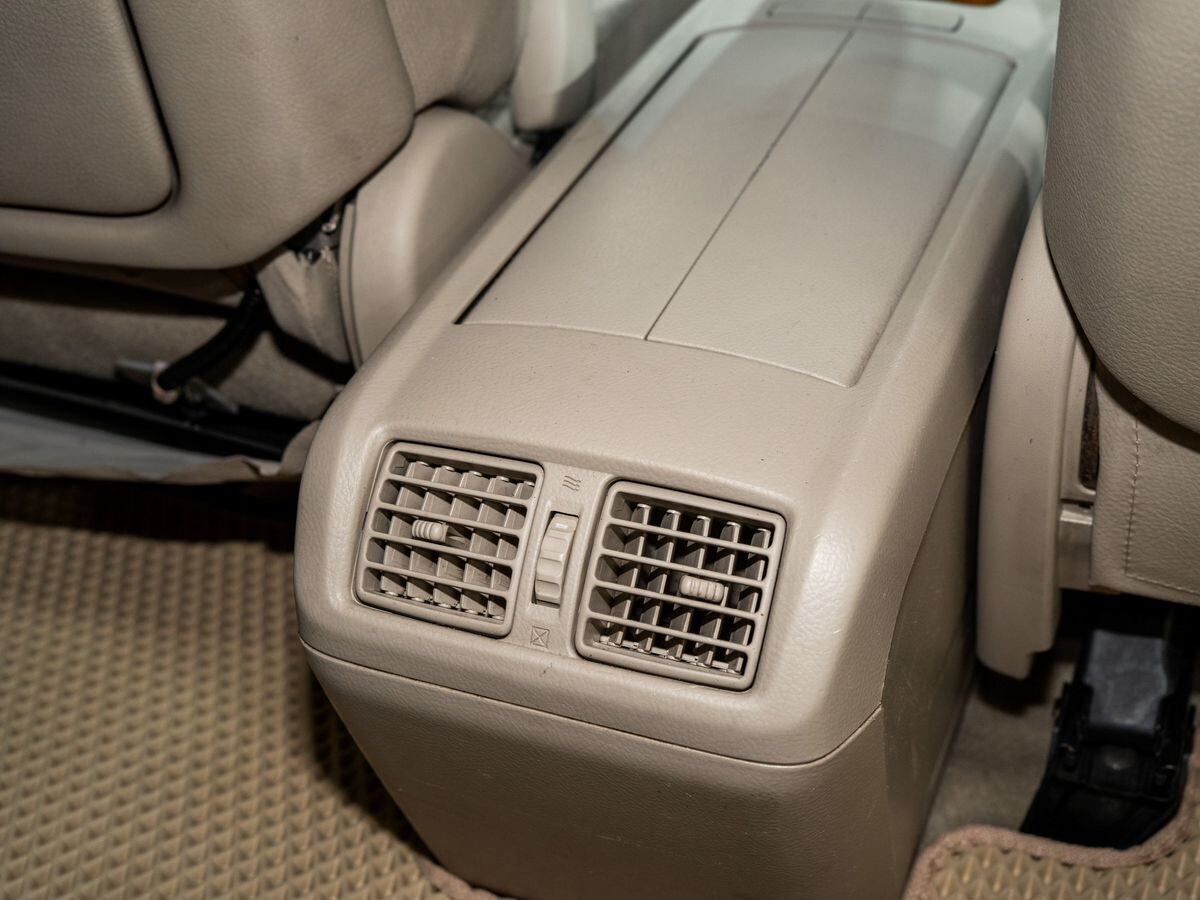 Toyota Harrier 2003 - фото автомобиля