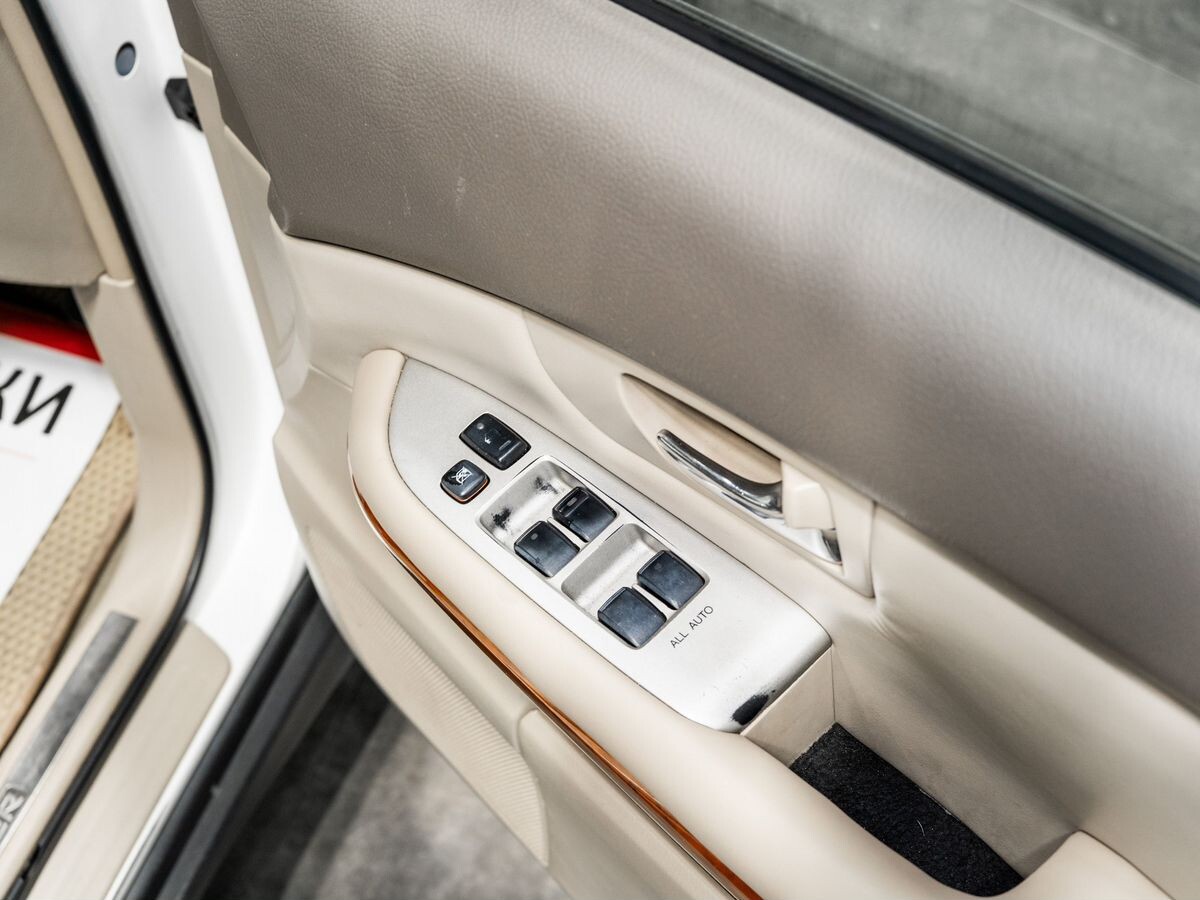 Toyota Harrier 2003 - фото автомобиля