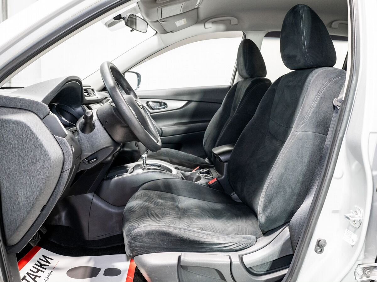 Nissan X-Trail 2015 - фото автомобиля