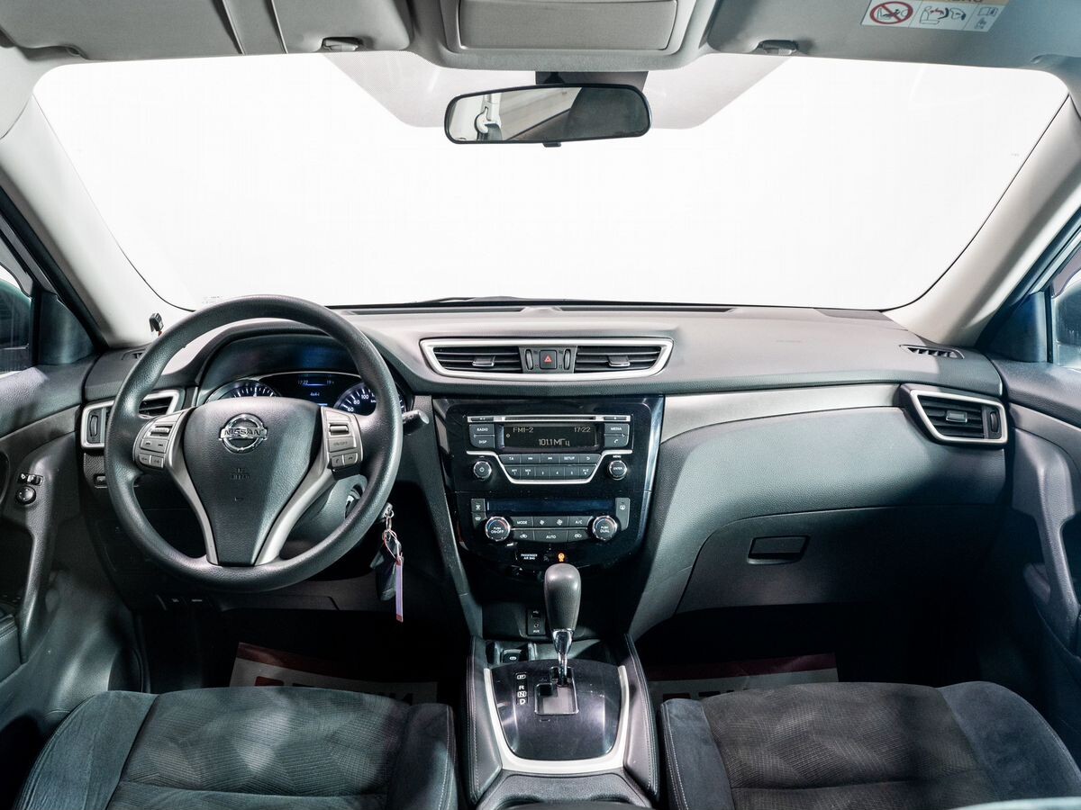 Nissan X-Trail 2015 - фото автомобиля
