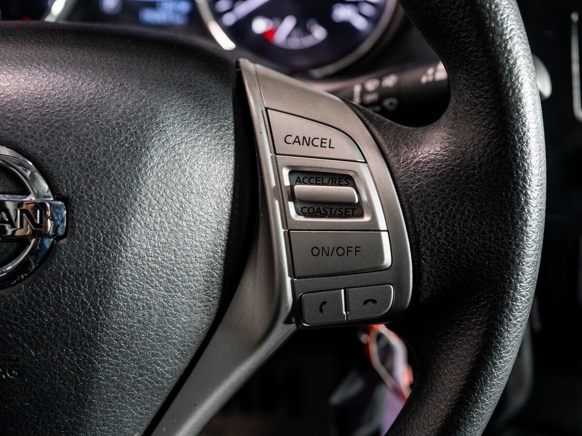 Nissan X-Trail 2015 - фото автомобиля