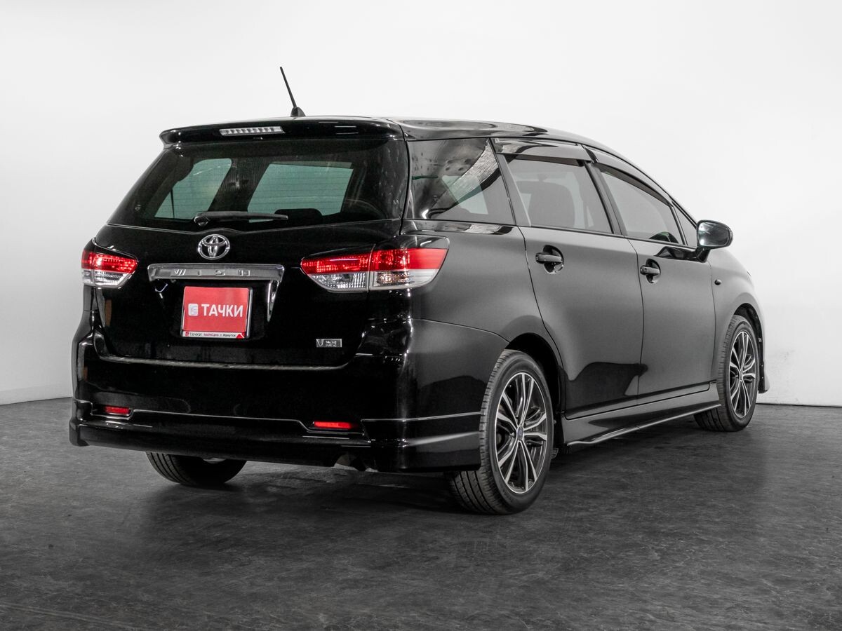 Toyota Wish 2009 - фото автомобиля