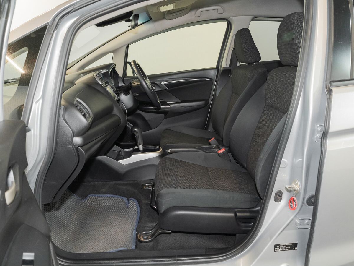 Honda Fit 2016 - фото автомобиля