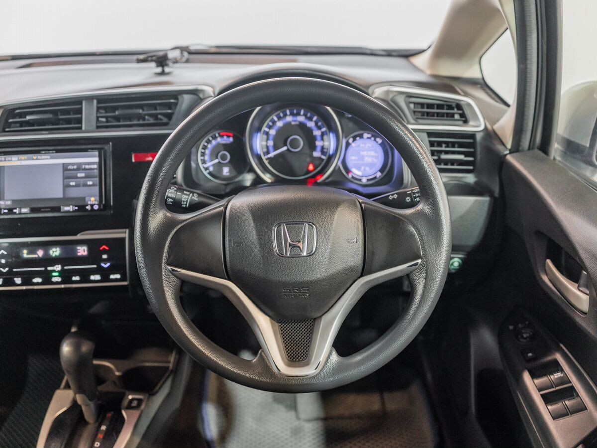 Honda Fit 2016 - фото автомобиля