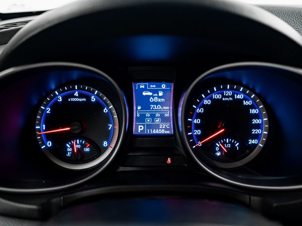 Hyundai Santa Fe 2013 - фото автомобиля