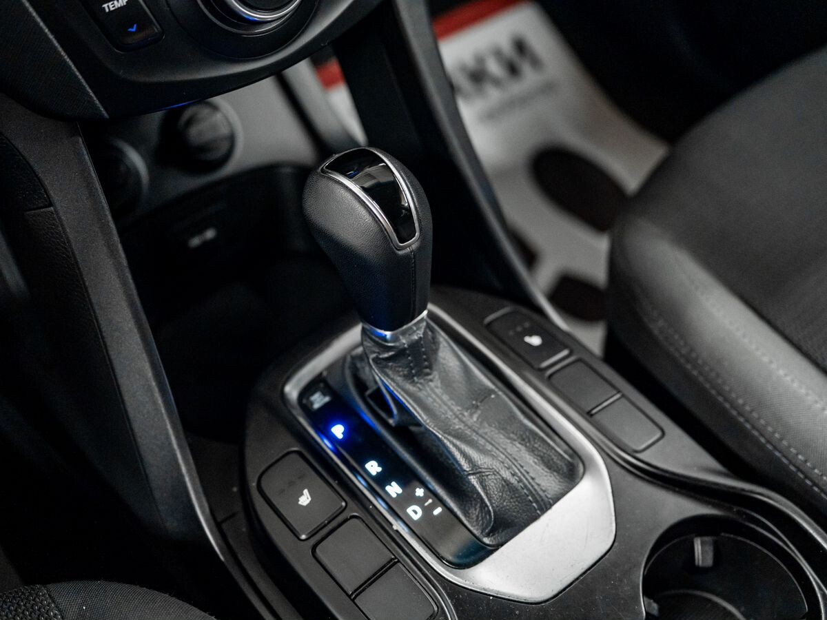 Hyundai Santa Fe 2013 - фото автомобиля