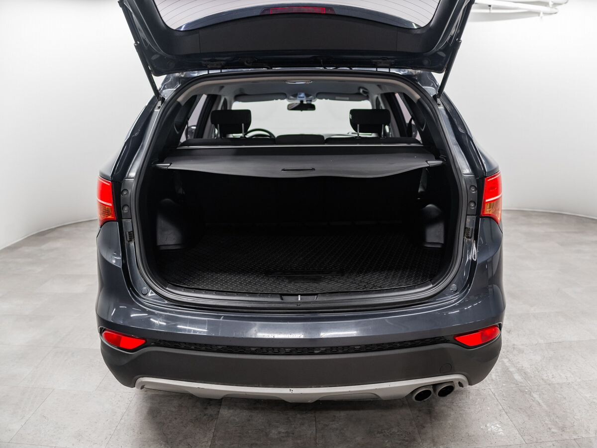 Hyundai Santa Fe 2013 - фото автомобиля
