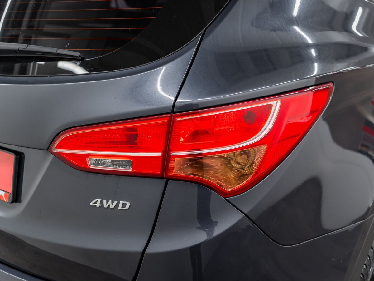 Hyundai Santa Fe 2013 - фото автомобиля