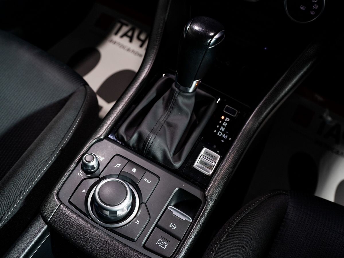 Mazda CX-3 2020 - фото автомобиля