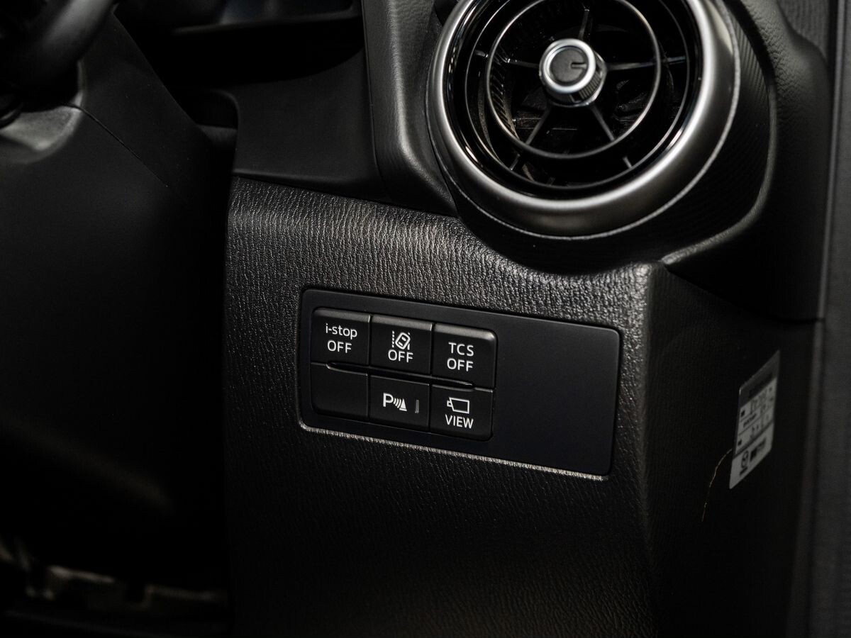 Mazda CX-3 2020 - фото автомобиля