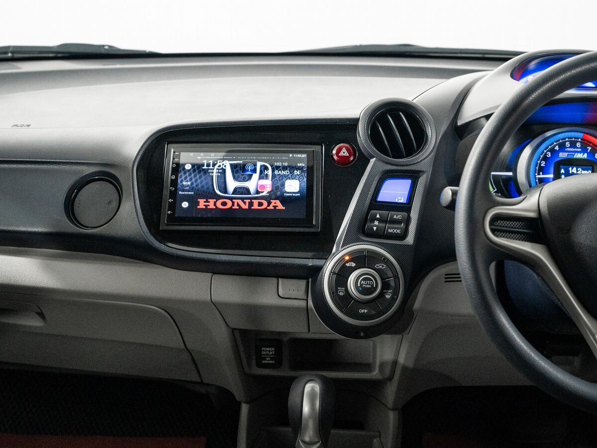 Honda Insight 2010 - фото автомобиля