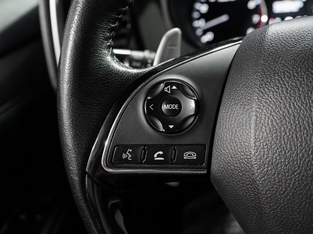 Mitsubishi Outlander 2019 - фото автомобиля