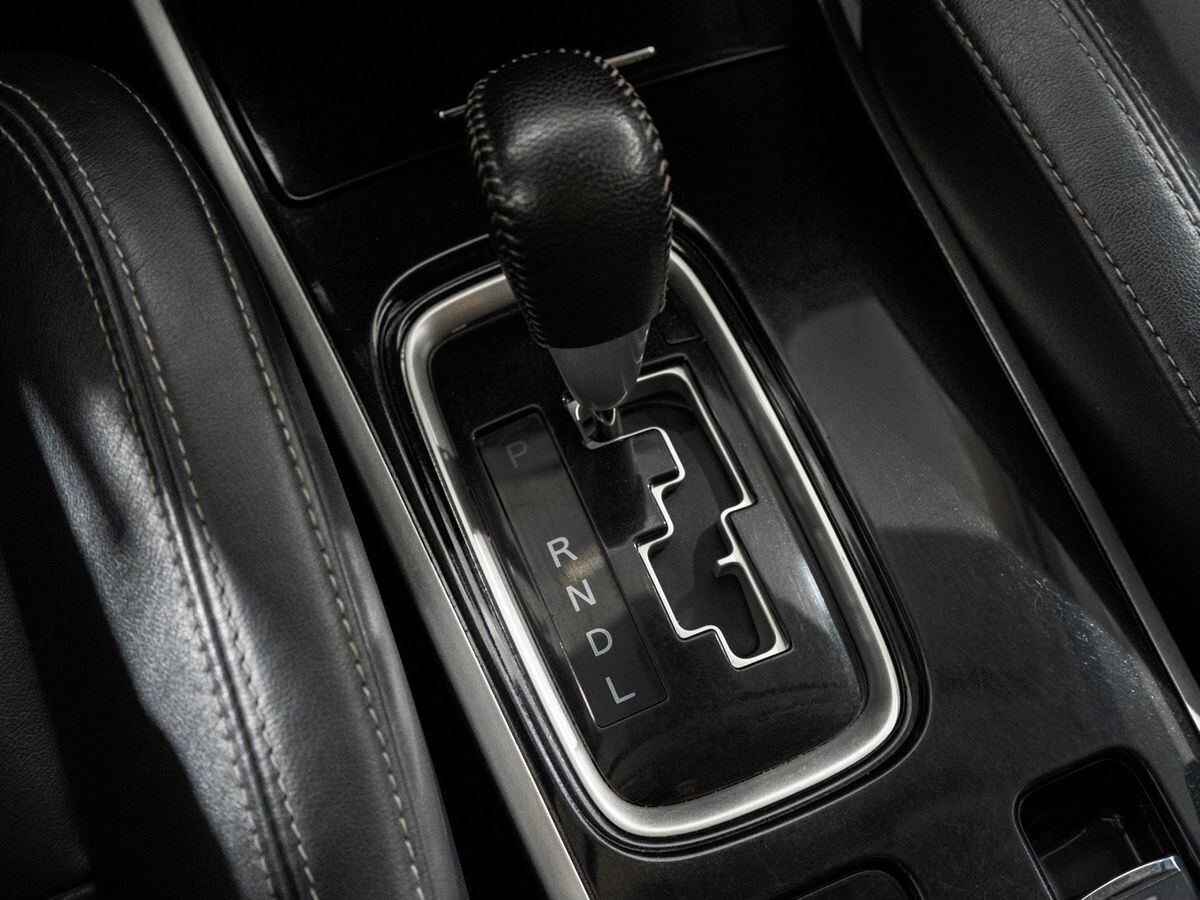 Mitsubishi Outlander 2019 - фото автомобиля