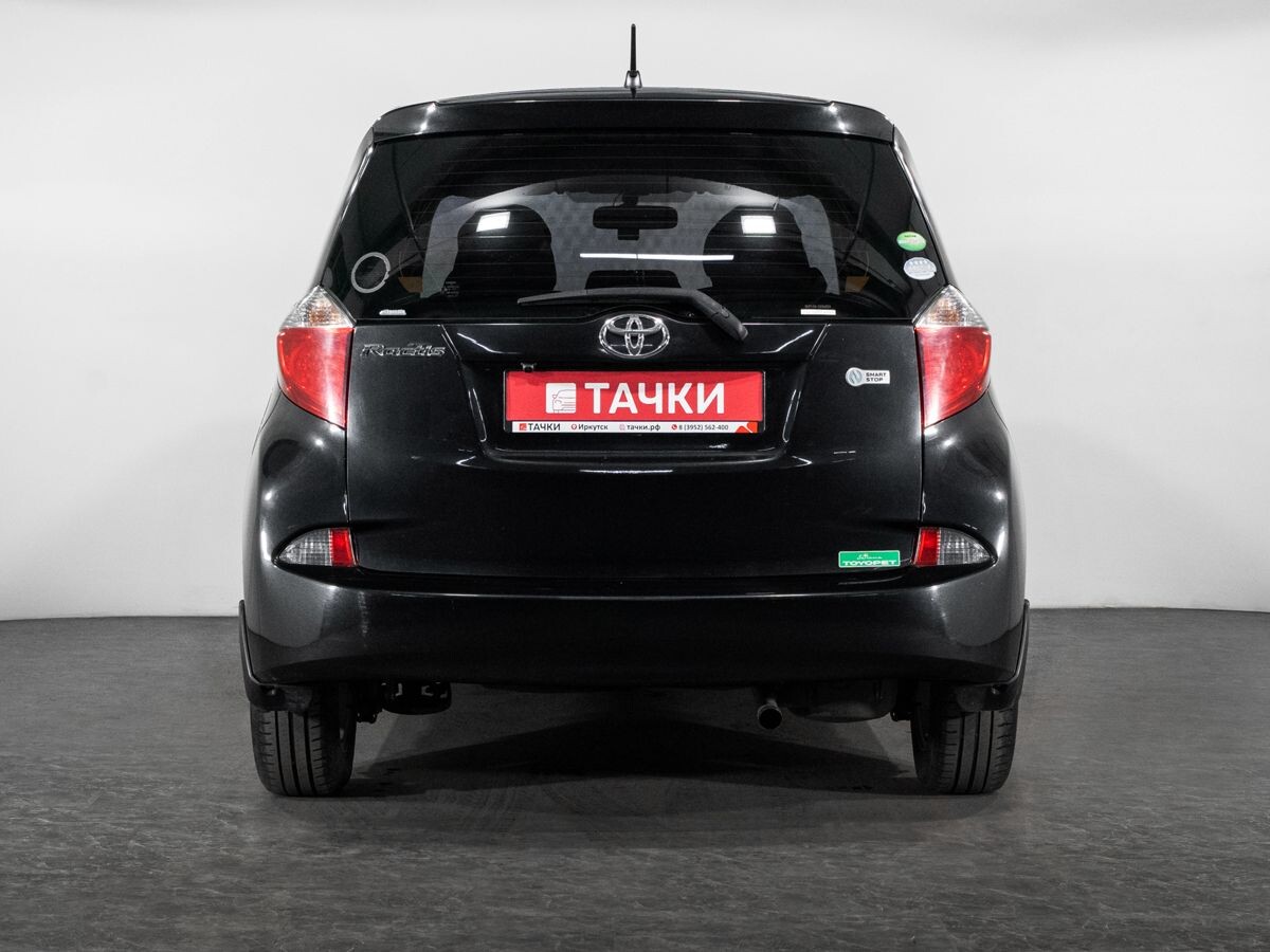 Toyota Ractis 2013 - фото автомобиля