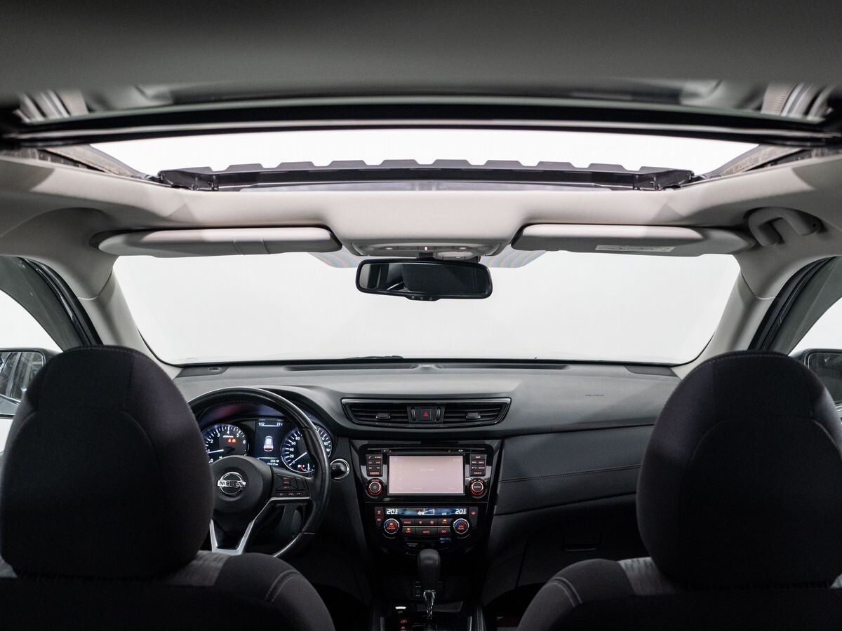 Nissan X-Trail 2018 - фото автомобиля