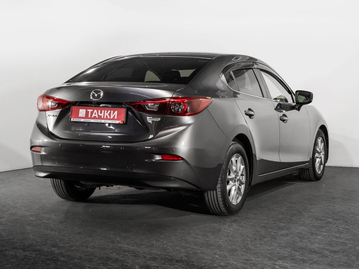 Mazda Axela 2018 - фото автомобиля