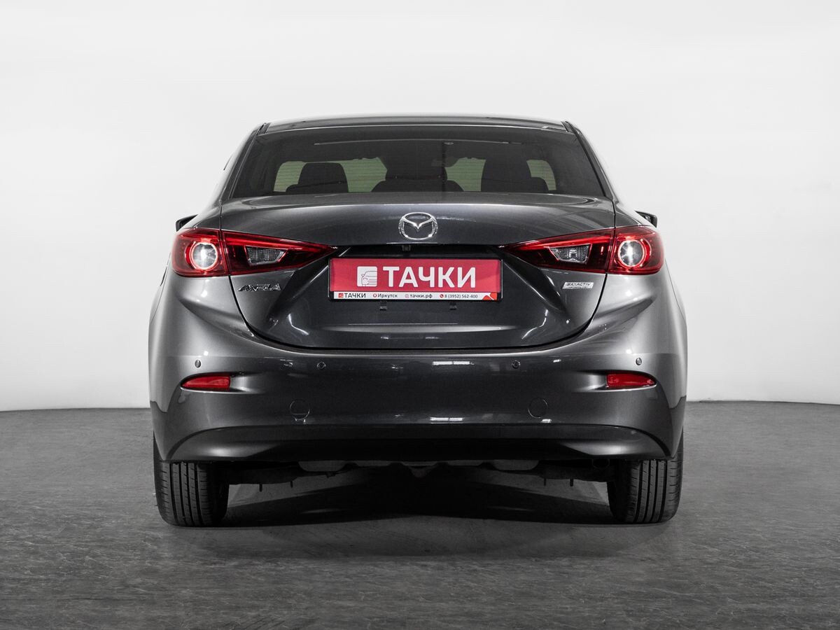 Mazda Axela 2018 - фото автомобиля