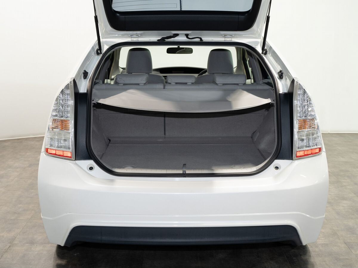 Toyota Prius 2009 - фото автомобиля