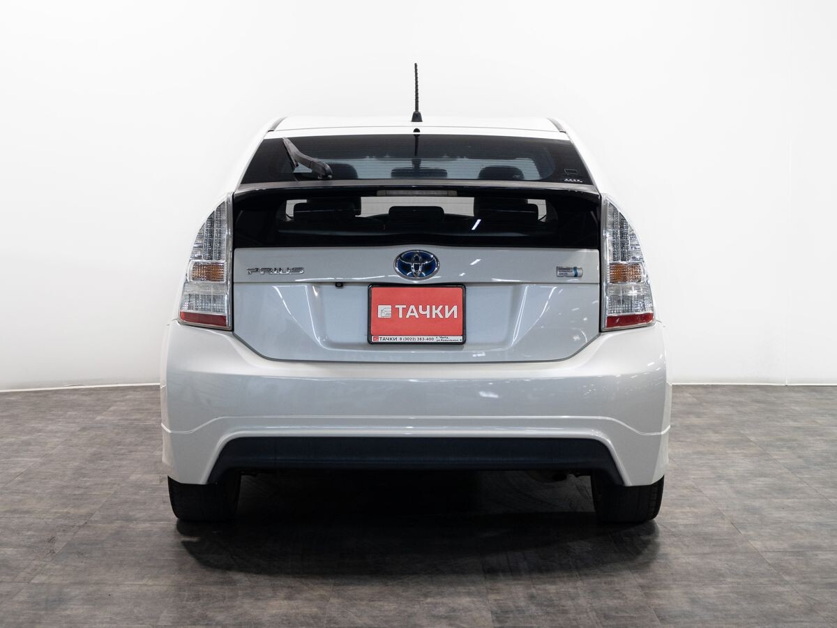 Toyota Prius 2009 - фото автомобиля