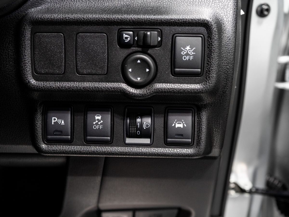 Nissan Note 2018 - фото автомобиля