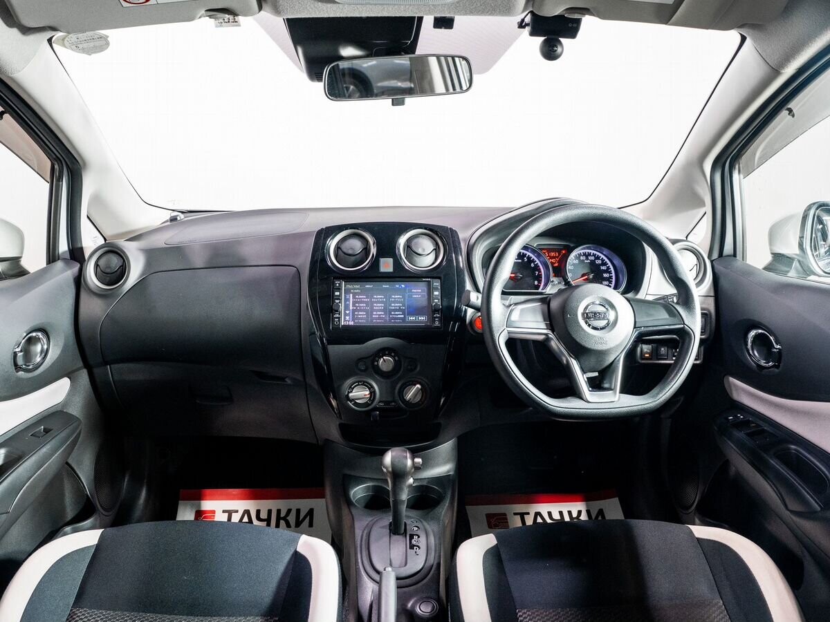 Nissan Note 2018 - фото автомобиля