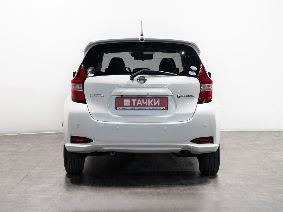 Nissan Note 2017 - фото автомобиля