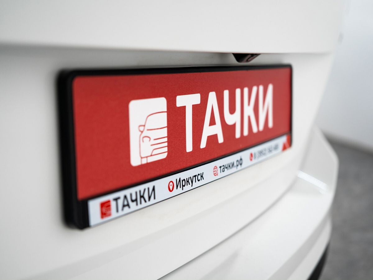 Volkswagen Touran 2016 - фото автомобиля
