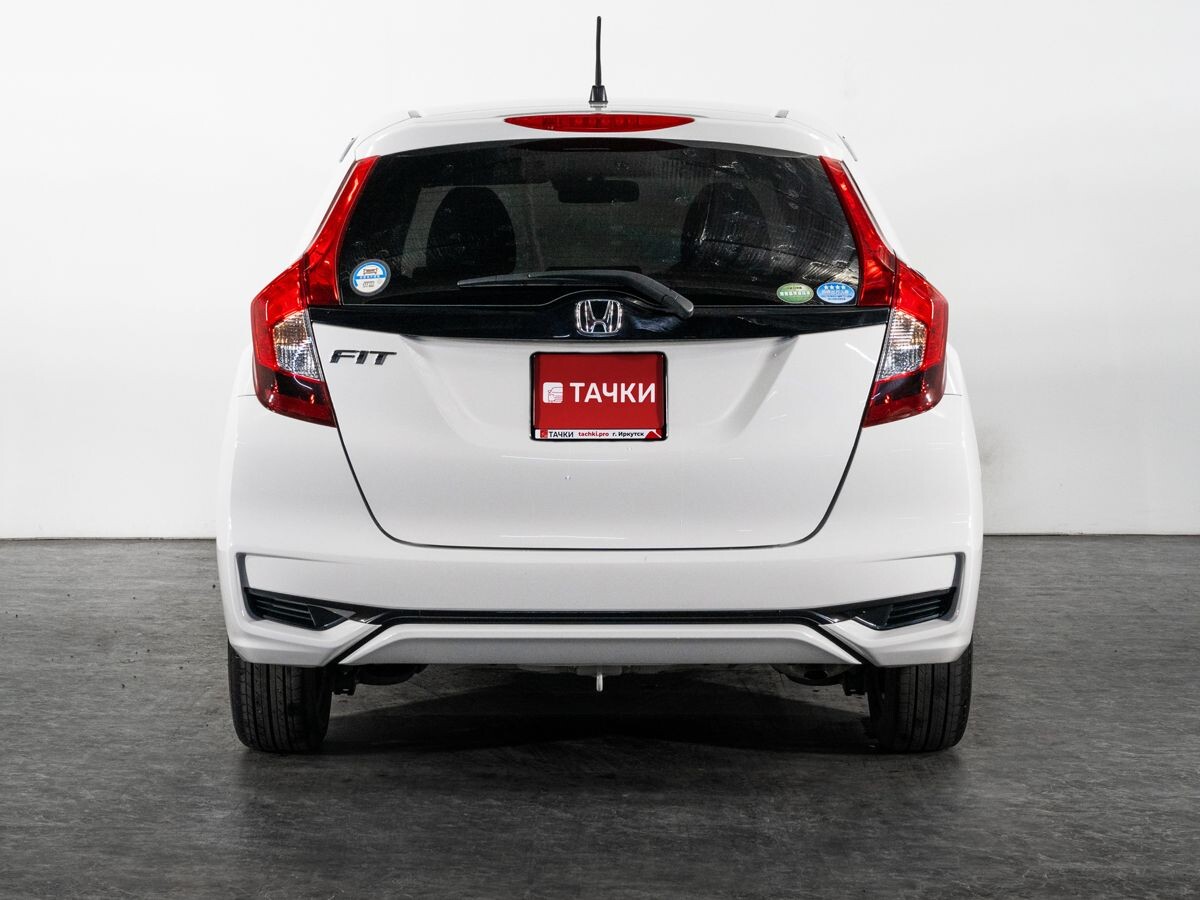 Honda Fit 2018 - фото автомобиля