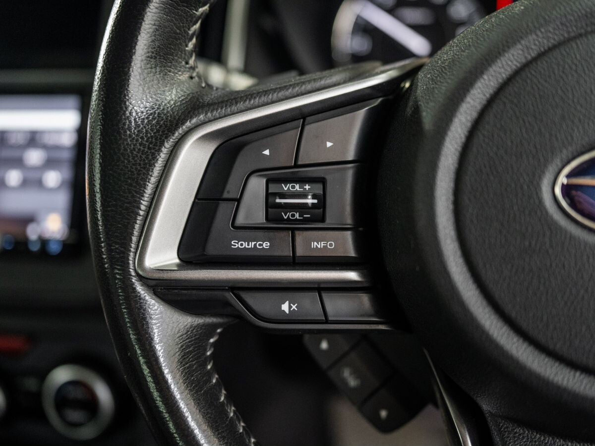 Subaru Impreza 2018 - фото автомобиля