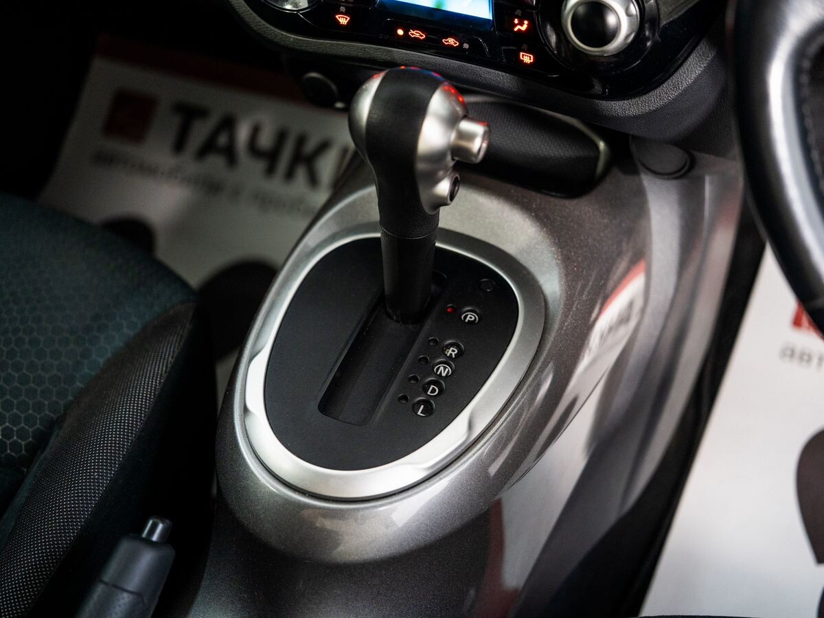 Nissan Juke 2018 - фото автомобиля