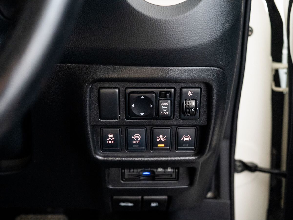 Nissan Juke 2018 - фото автомобиля