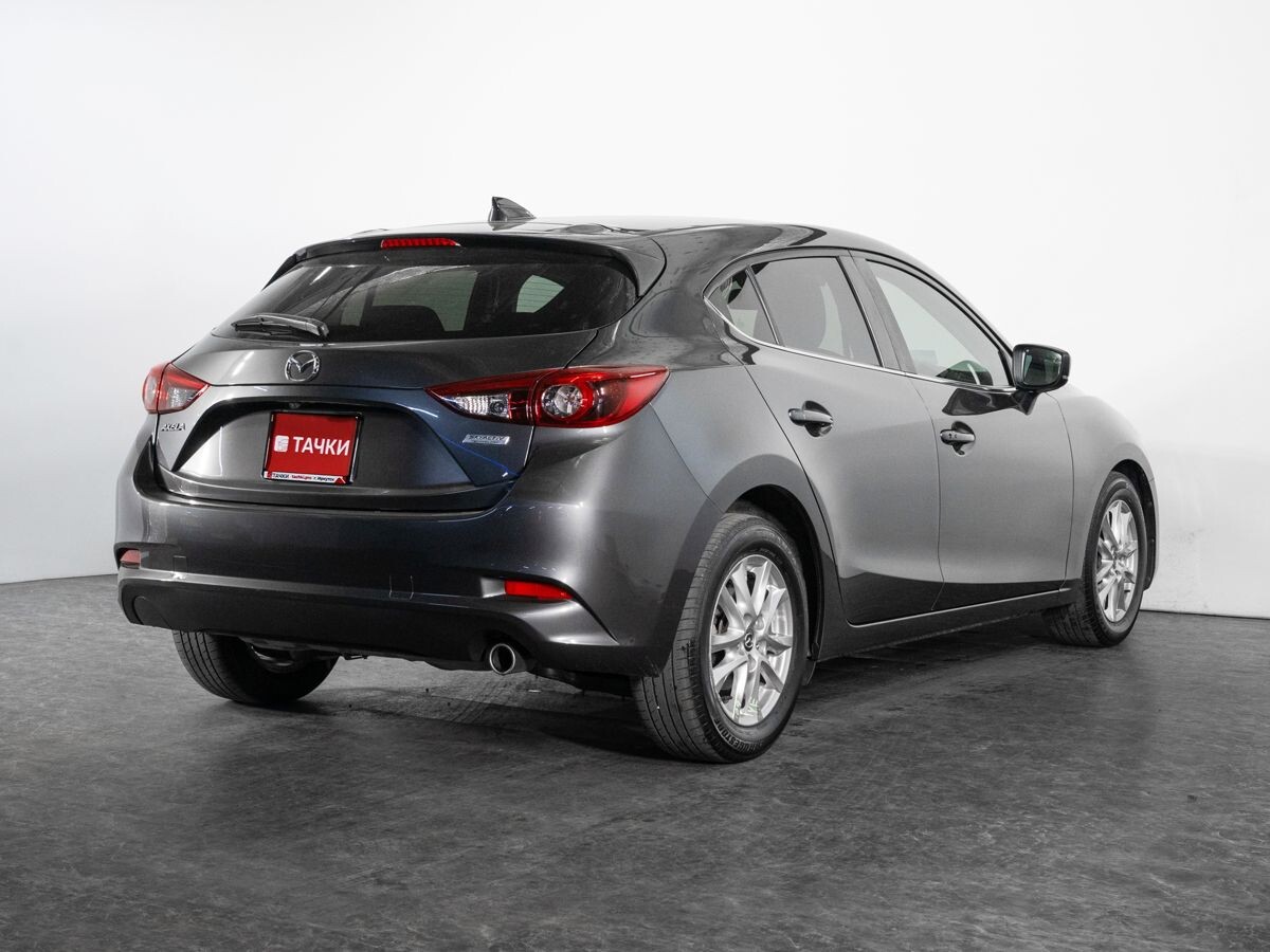 Mazda Axela 2017 - фото автомобиля