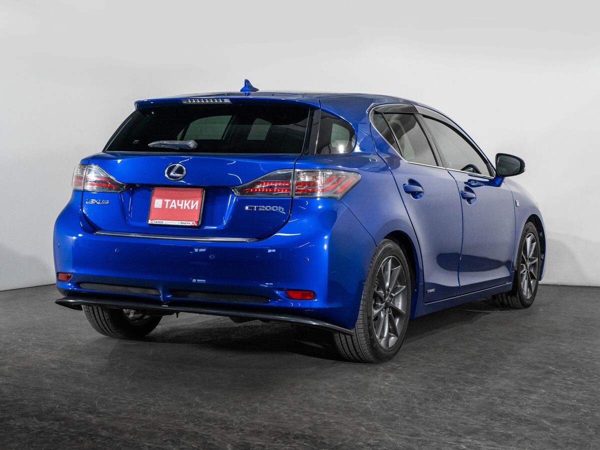 Lexus CT200h 2012 - фото автомобиля