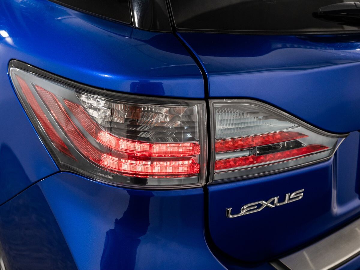 Lexus CT200h 2012 - фото автомобиля