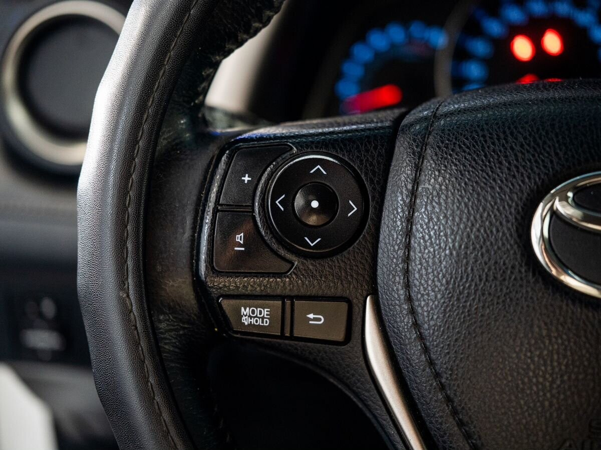 Toyota RAV4 2013 - фото автомобиля