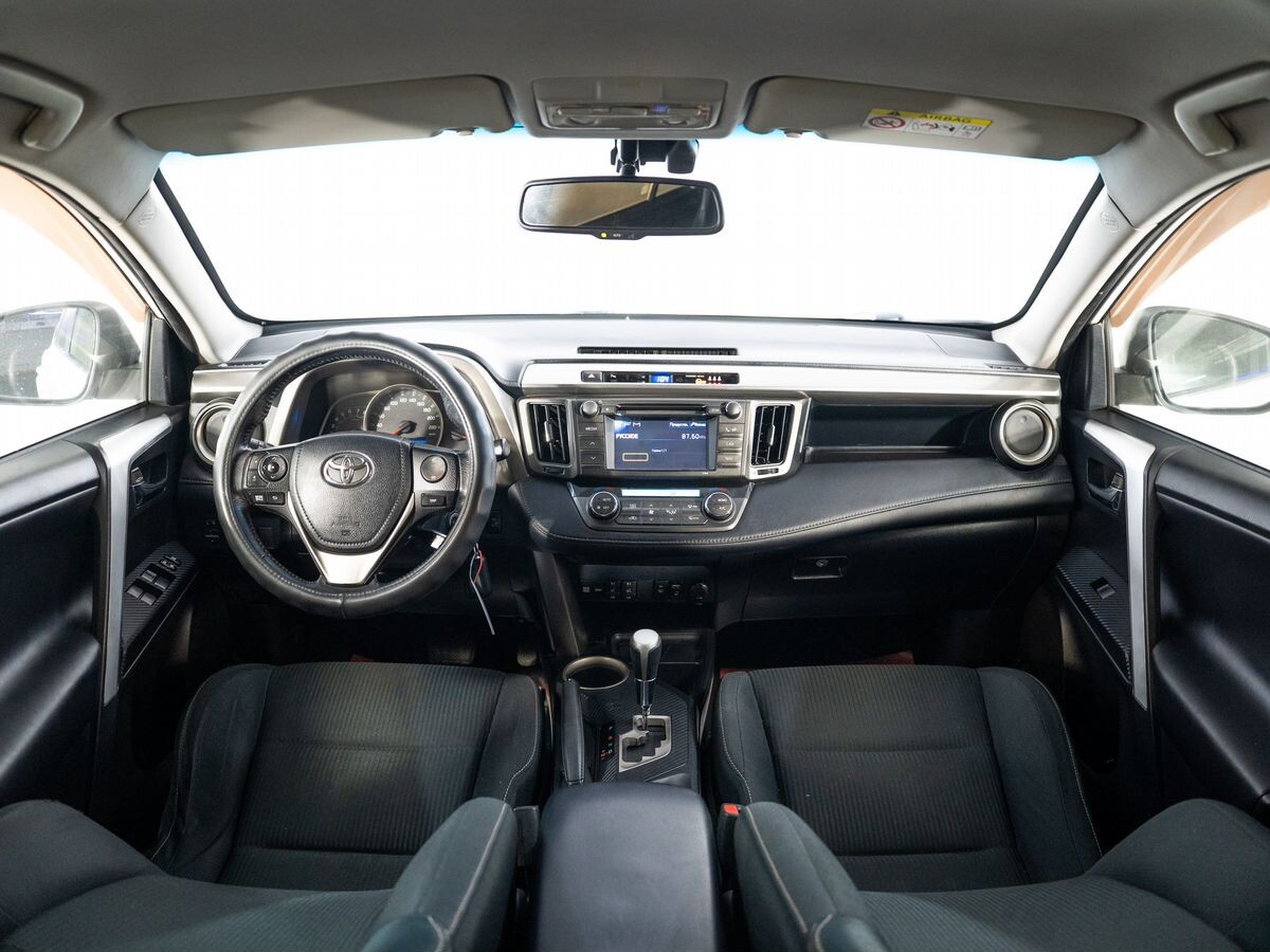 Toyota RAV4 2013 - фото автомобиля