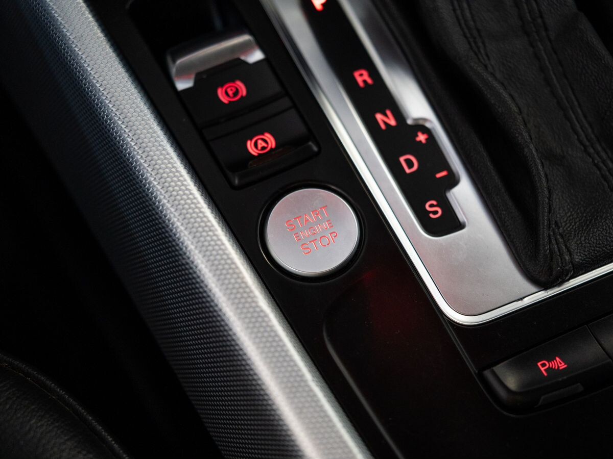 Audi Q5 2012 - фото автомобиля