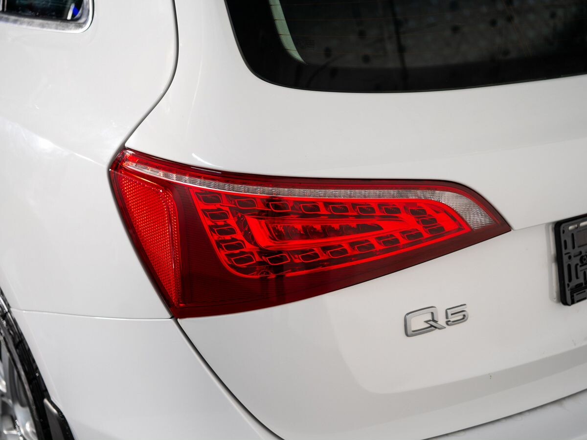 Audi Q5 2012 - фото автомобиля