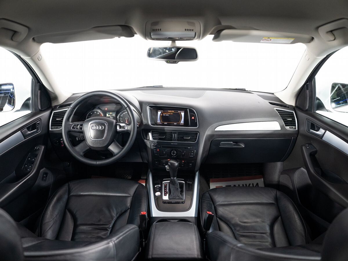 Audi Q5 2012 - фото автомобиля